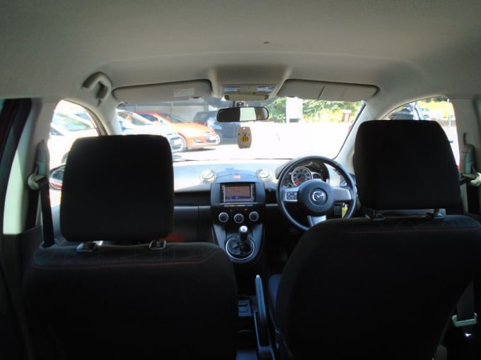 2025 Mazda Mazda2