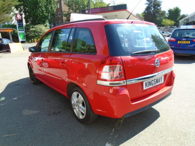 2025 Vauxhall Zafira