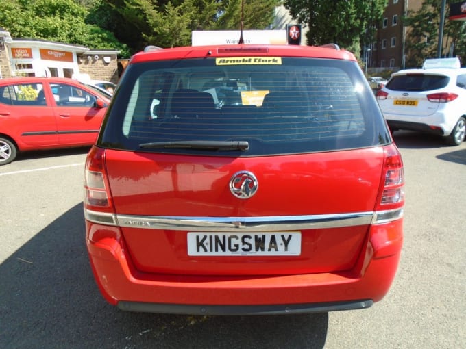 2025 Vauxhall Zafira