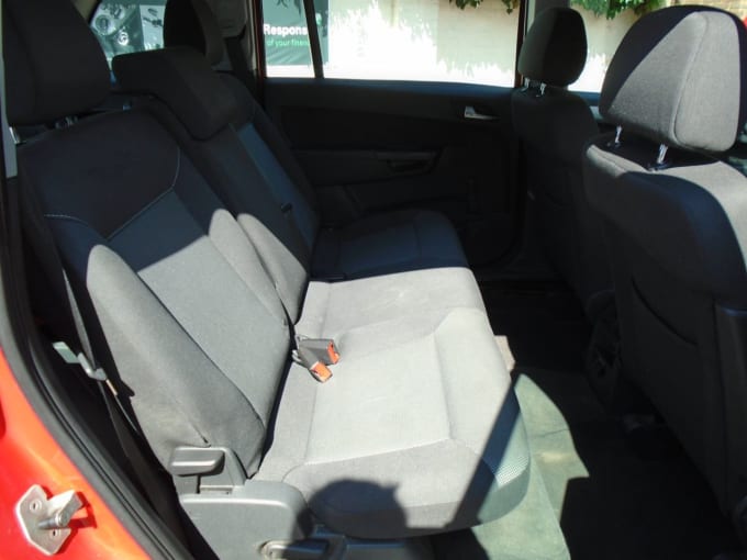 2025 Vauxhall Zafira