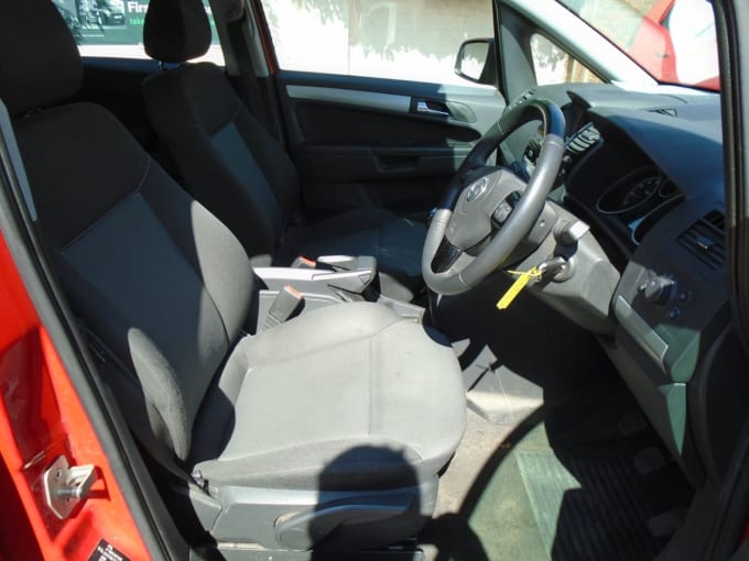 2025 Vauxhall Zafira