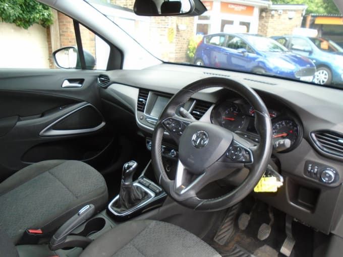 2025 Vauxhall Crossland X