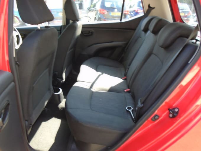 2025 Hyundai I10