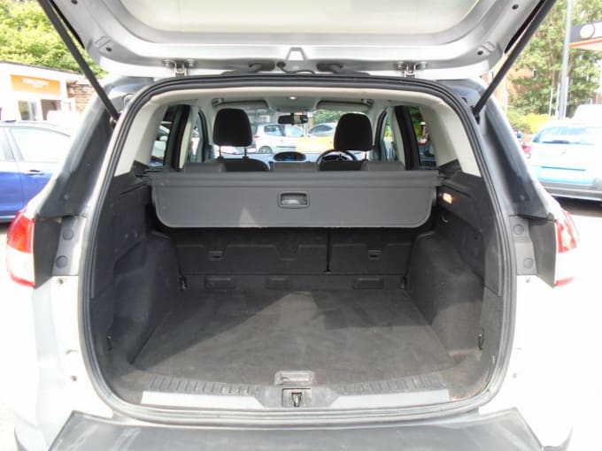 2025 Ford Kuga