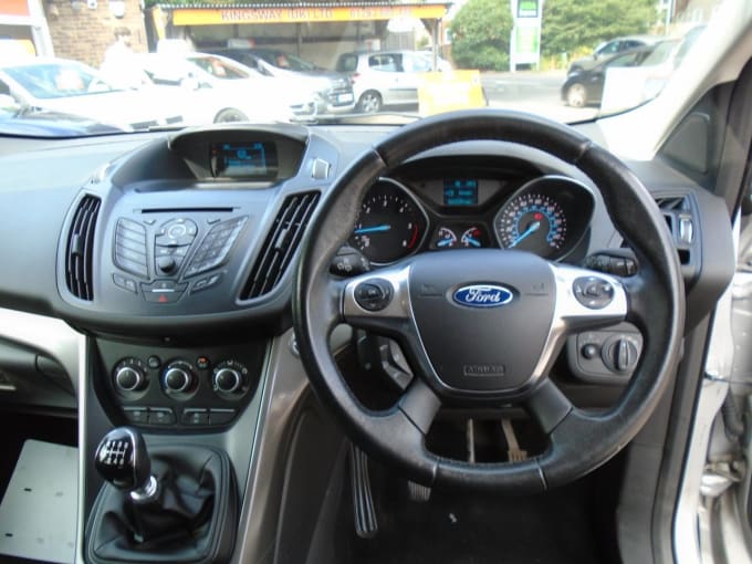 2025 Ford Kuga