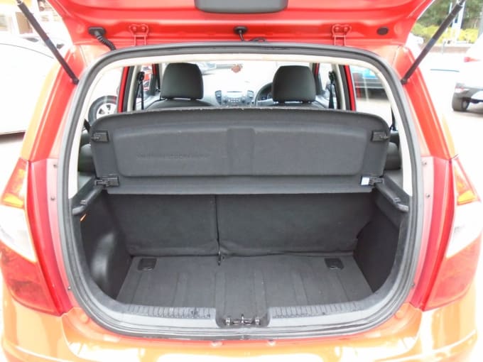 2025 Hyundai I10