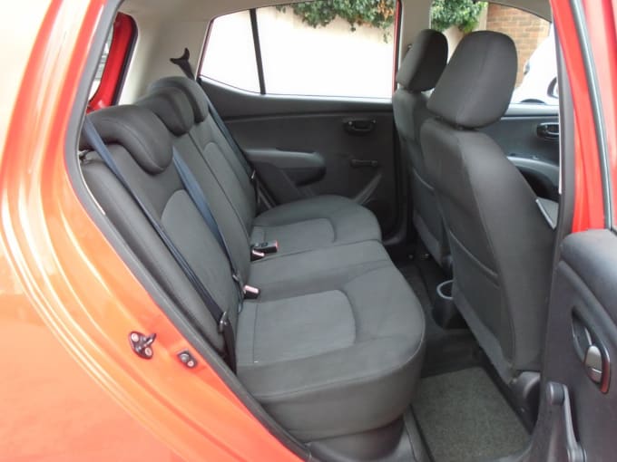 2025 Hyundai I10