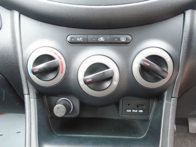 2025 Hyundai I10