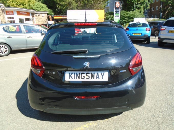 2025 Peugeot 208