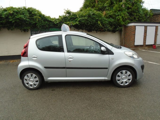 2025 Peugeot 107