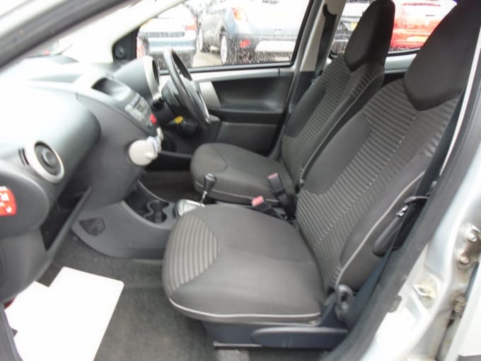 2025 Peugeot 107