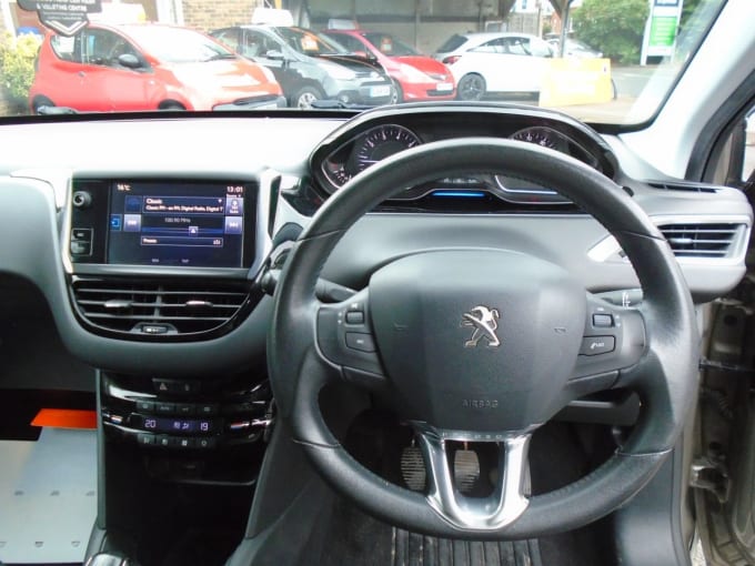 2025 Peugeot 208