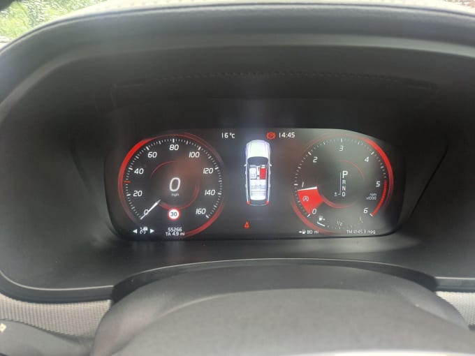 2025 Volvo V90
