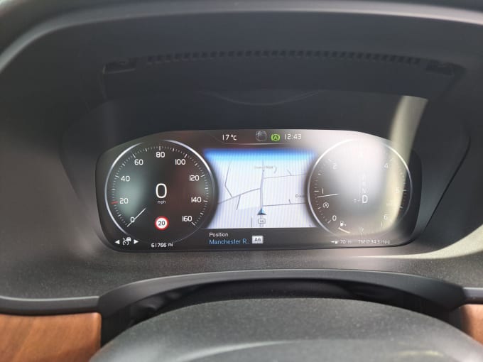 2025 Volvo S90