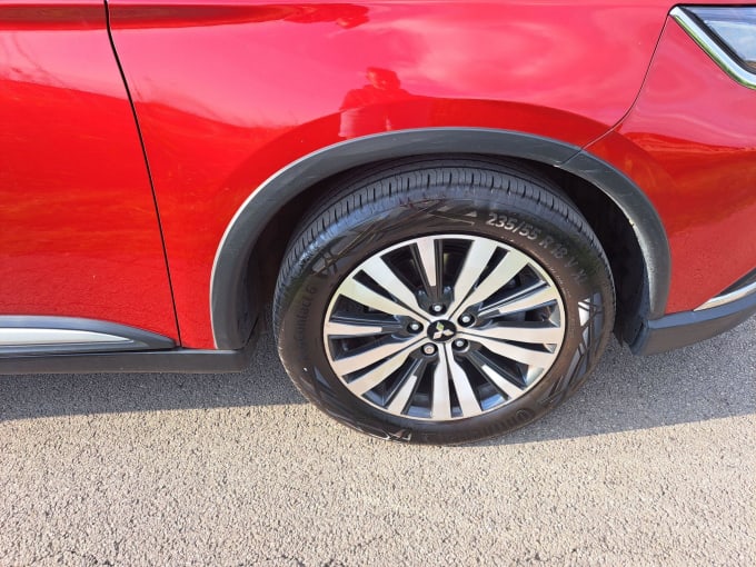2025 Mitsubishi Outlander