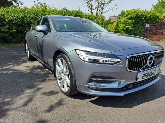 2025 Volvo S90