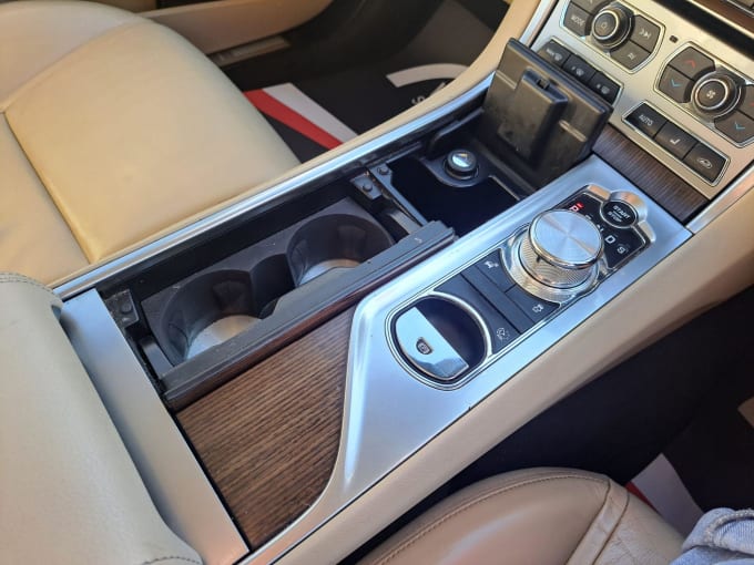 2025 Jaguar Xf