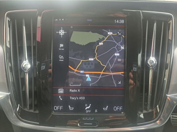 2025 Volvo V90