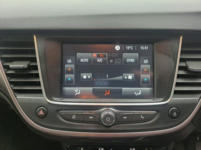 2025 Vauxhall Crossland X