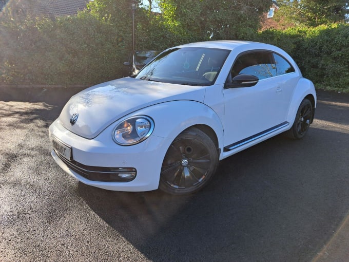 2025 Volkswagen Beetle