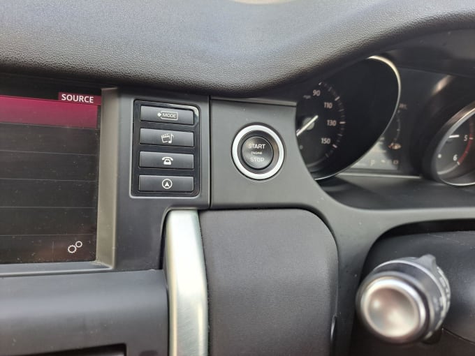 2025 Land Rover Discovery Sport