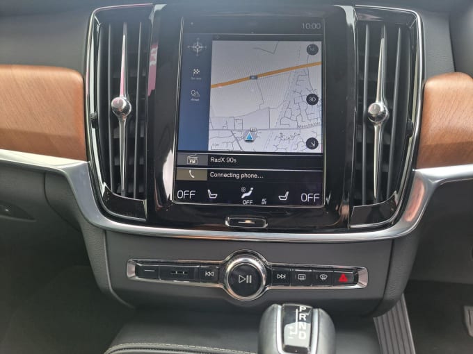 2025 Volvo S90