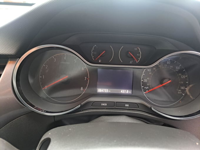 2025 Vauxhall Crossland X