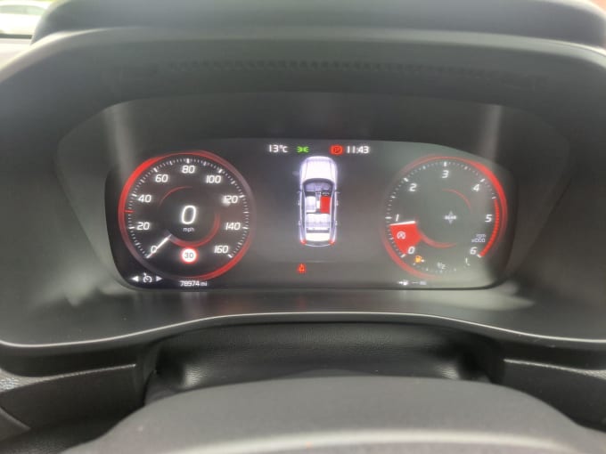 2025 Volvo Xc40