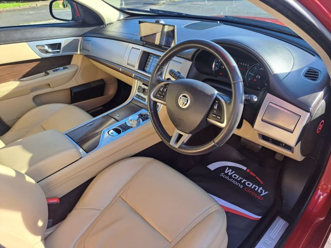 2025 Jaguar Xf