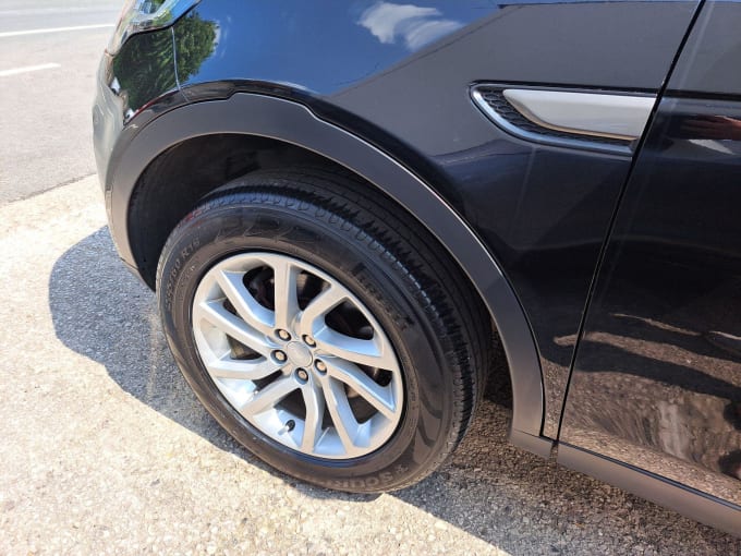 2025 Land Rover Discovery Sport