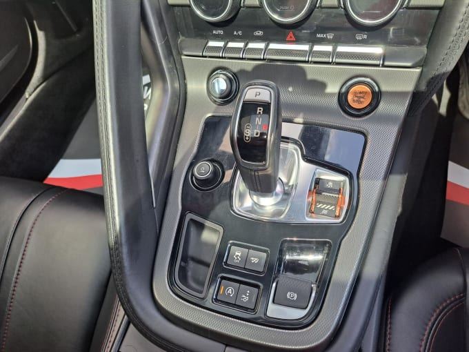 2025 Jaguar F-type