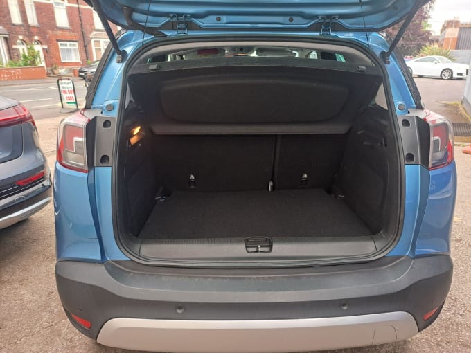 2025 Vauxhall Crossland X