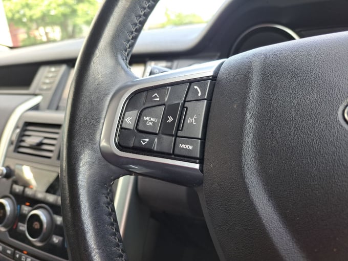 2025 Land Rover Discovery Sport