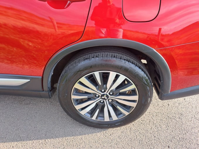2025 Mitsubishi Outlander