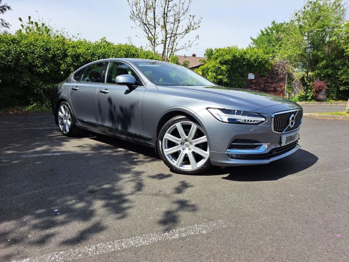 2025 Volvo S90