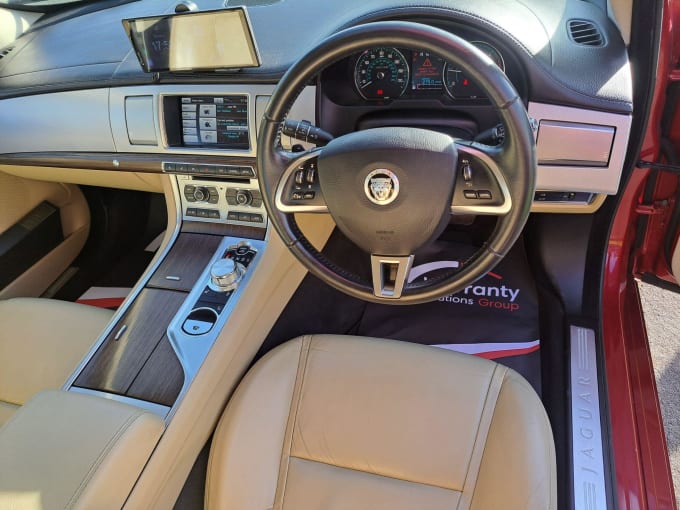 2025 Jaguar Xf