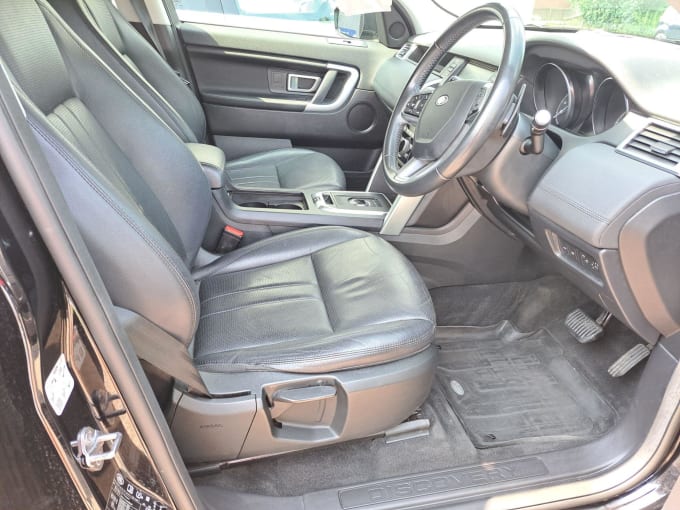 2025 Land Rover Discovery Sport