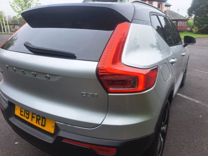 2025 Volvo Xc40