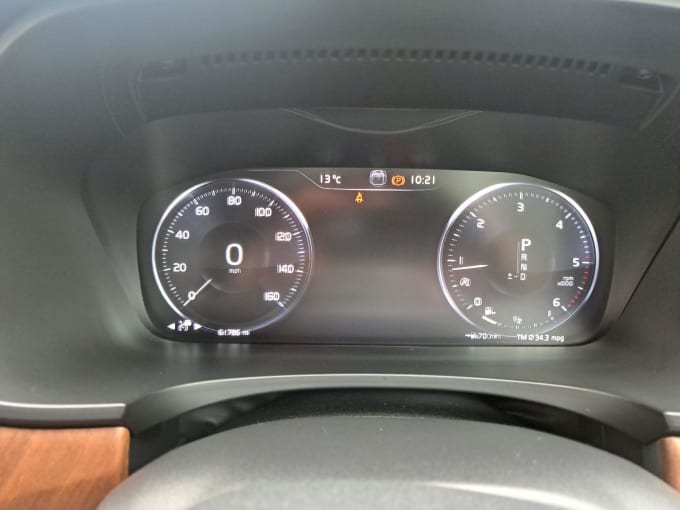 2025 Volvo S90