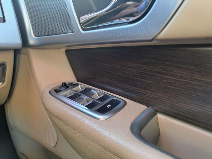 2025 Jaguar Xf