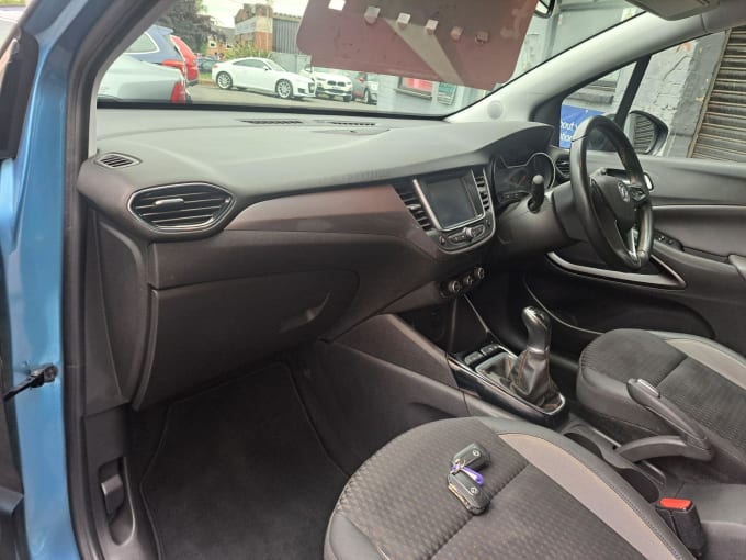 2025 Vauxhall Crossland X