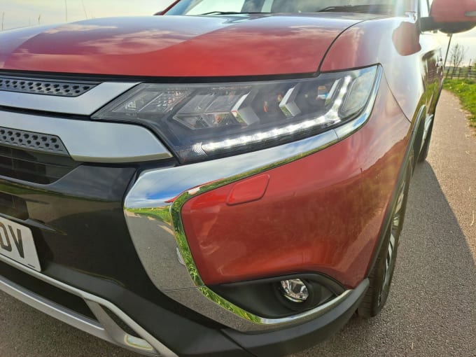 2025 Mitsubishi Outlander