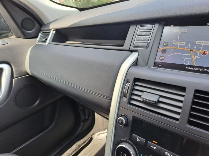 2025 Land Rover Discovery Sport