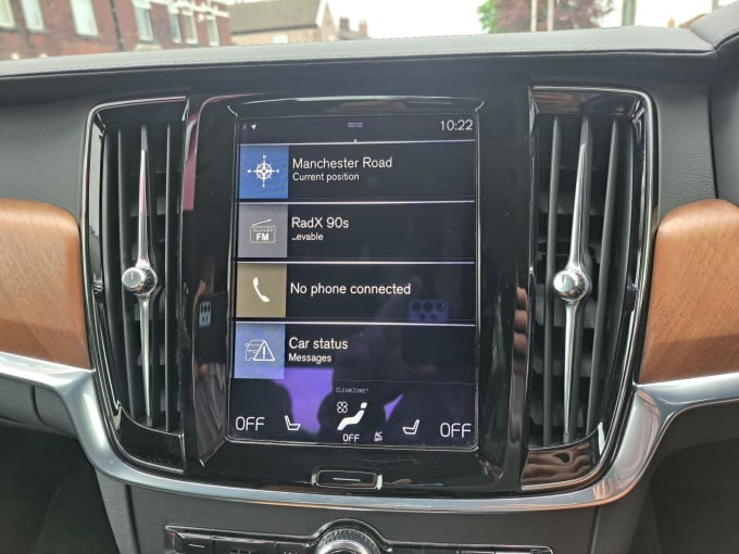 2025 Volvo S90