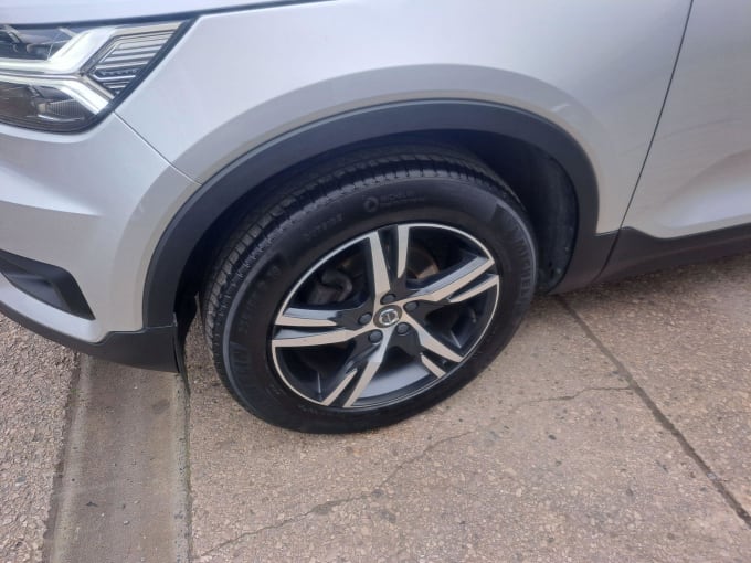 2025 Volvo Xc40