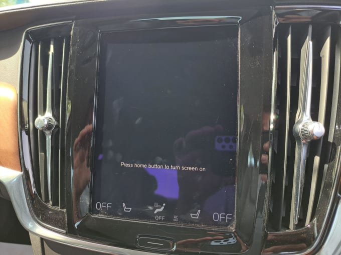2025 Volvo S90