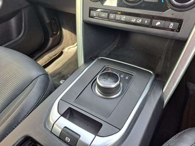 2025 Land Rover Discovery Sport