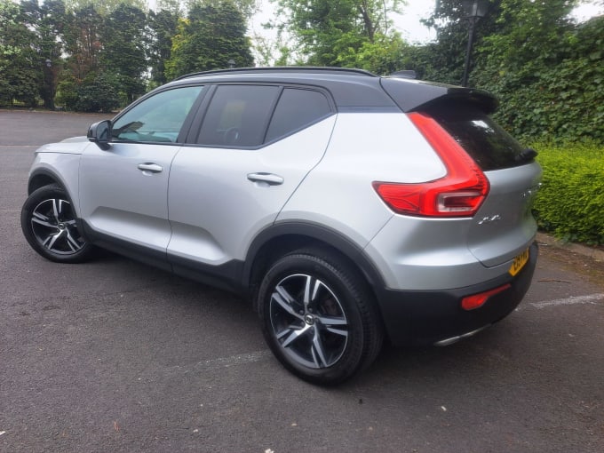 2025 Volvo Xc40