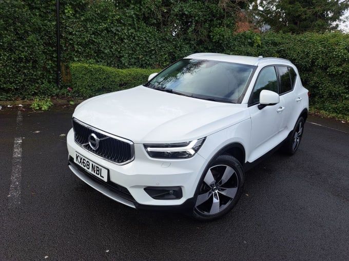 2025 Volvo Xc40