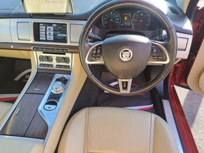 2025 Jaguar Xf
